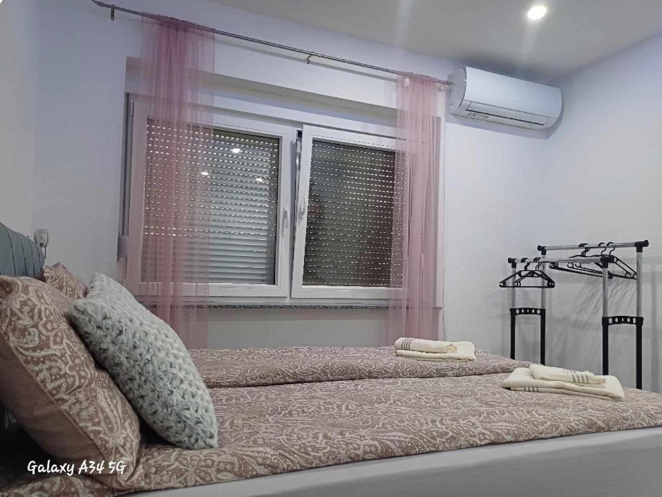 Apartman Edwin Jajce Habitación foto